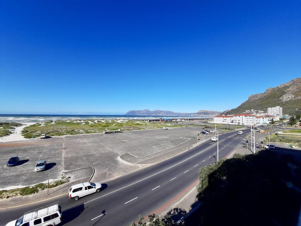 3 Bedroom Property for Sale in Muizenberg Western Cape